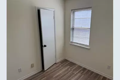 609 Crane Drive, Euless, TX 76039 - Photo 11