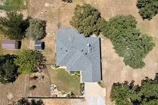 202 Morrow Rd, Springtown, TX 76082 - Photo 29