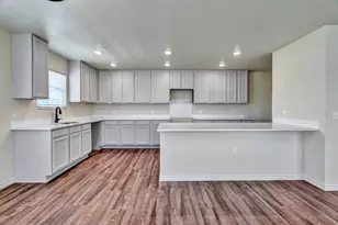 4037 Bonita Springs Dr, Fort Worth, TX 76123 - Photo 5