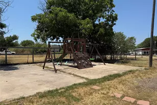 206 E 7th St, Cisco, TX 76437 - Photo 31