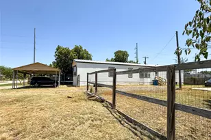 206 E 7th St, Cisco, TX 76437 - Photo 35