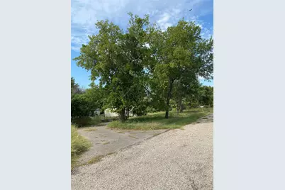 2535 Huddleston Road, Granbury, TX 76048 - Photo 13