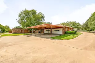 1325 Corvadura St, Graham, TX 76450 - Photo 29