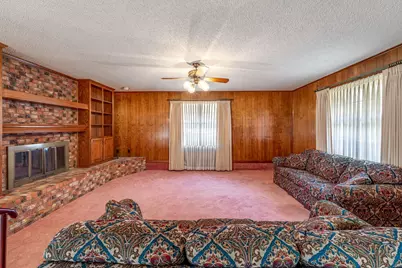 1325 Corvadura Street, Graham, TX 76450 - Photo 7