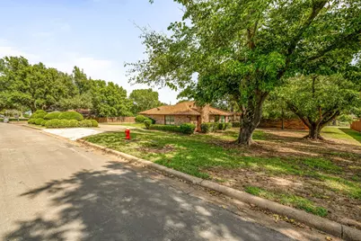 1325 Corvadura Street, Graham, TX 76450 - Photo 5