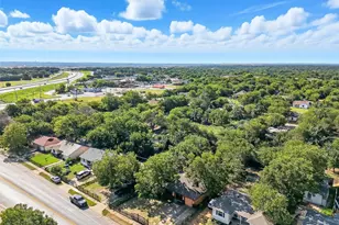 3912 Wilbarger St, Fort Worth, TX 76119 - Photo 35