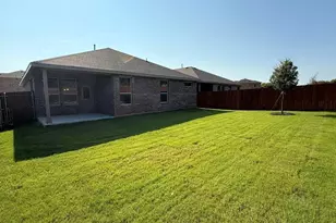107 Goodnight Ct, Cleburne, TX 76033 - Photo 35