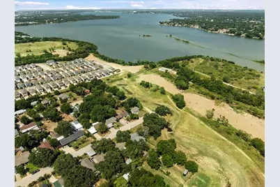 5705 Vesta Farley Road, Fort Worth, TX 76119 - Photo 17