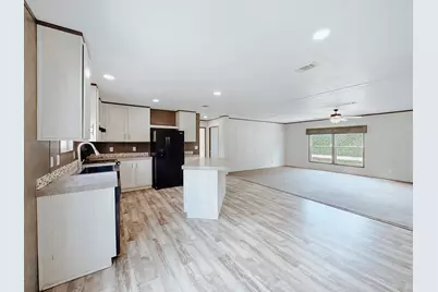 103 N 7th Street W, Dawson, TX 76639 - Photo 3