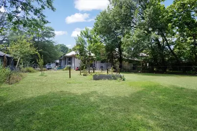 203 19th Street SE, Paris, TX 75460 - Photo 5