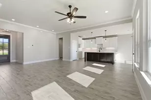 328 Rita Rdg Ct, Millsap, TX 76066 - Photo 5