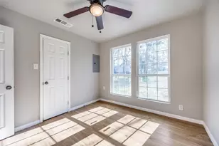 708 E Gandy St, Denison, TX 75021 - Photo 13