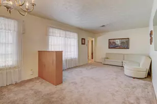 9203 Lindaro Ln, Dallas, TX 75228 - Photo 11