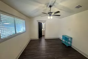 703 San Jacinto St, Mineral Wells, TX 76067 - Photo 27