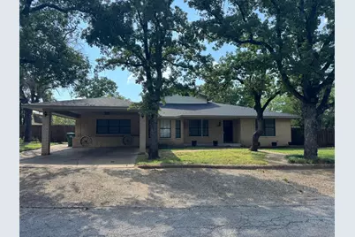 703 San Jacinto Street, Mineral Wells, TX 76067 - Photo 3