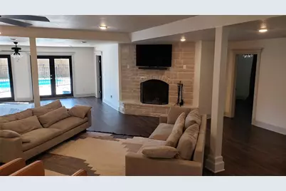 703 San Jacinto Street, Mineral Wells, TX 76067 - Photo 7