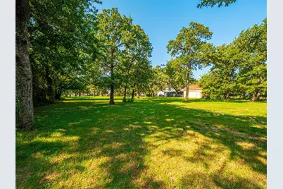 2801 Russell Road, Arlington, TX 76001 - Photo 7