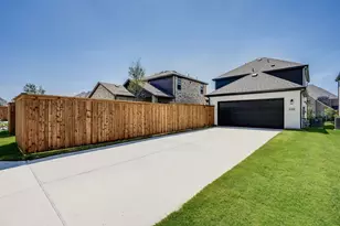 129 Tornillo Dr, Celina, TX 75009 - Photo 31