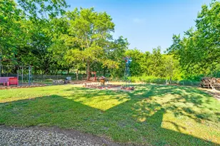 602 N Denison St, Bells, TX 75414 - Photo 15