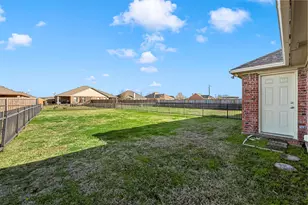 514 Harris St, Gunter, TX 75058 - Photo 35