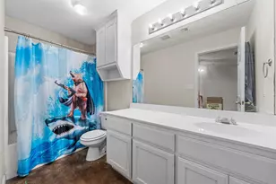 2439 S 2nd St, Waco, TX 76706 - Photo 17