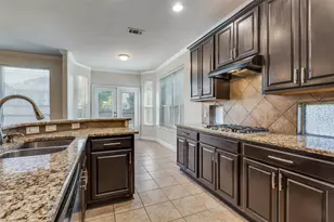 2847 Caminata, Grand Prairie, TX 75054 - Photo 9