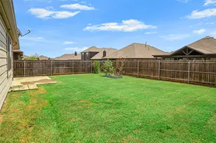 1132 Snowy Owl Dr, Alvarado, TX 76009 - Photo 37