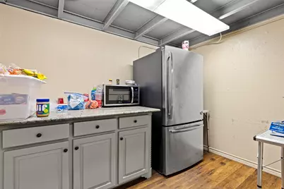 3698 E Marshall Avenue, Longview, TX 75602 - Photo 27