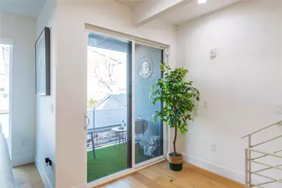 2222 Moser Avenue #111, Dallas, TX 75206 - Photo 11