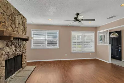 815 Milam Drive, Euless, TX 76039 - Photo 9