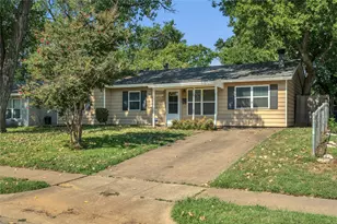 815 Milam Dr, Euless, TX 76039 - Photo 3