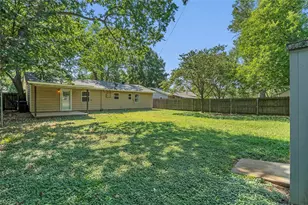 815 Milam Dr, Euless, TX 76039 - Photo 25
