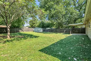 815 Milam Dr, Euless, TX 76039 - Photo 27
