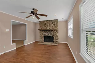815 Milam Dr, Euless, TX 76039 - Photo 7