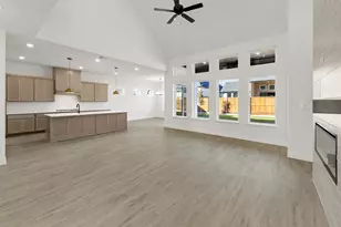605 Bunchberry St, Fort Worth, TX 76247 - Photo 9