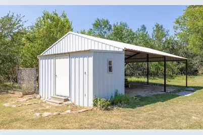 3000 4th Street, Brownwood, TX 76801 - Photo 31