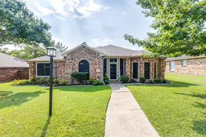 1904 Chippewa Trail, Mesquite, TX 75149 - Photo 1