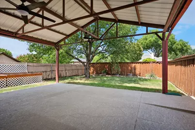 2027 Lavaca Trail, Carrollton, TX 75010 - Photo 23