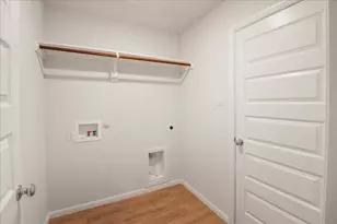 1328 Fox Gln Trl, Crowley, TX 76036 - Photo 15