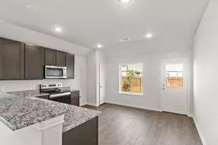 404 Woodhouse Wy, Everman, TX 76140 - Photo 5