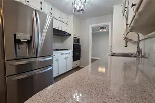 605 S Files St, Itasca, TX 76055 - Photo 7