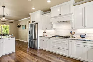 3868 Legend Trl, Granbury, TX 76049 - Photo 11