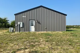 544 Fm 2738, Alvarado, TX 76009 - Photo 17