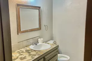 1223 Mockingbird St, Stephenville, TX 76401 - Photo 13