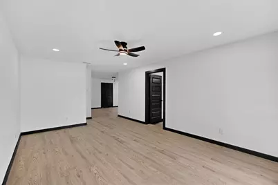 2825 Bamboo Street, Mesquite, TX 75150 - Photo 7