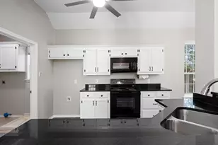 2800 Boyd St, Ennis, TX 75119 - Photo 9