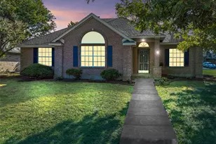 2800 Boyd St, Ennis, TX 75119 - Photo 1