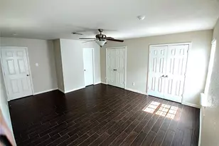 5213 Mirror Lake Dr, Haltom City, TX 76117 - Photo 5