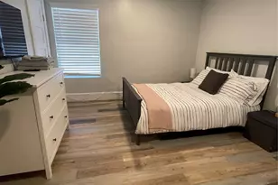 2745 Canary Dr, Dallas, TX 75216 - Photo 13