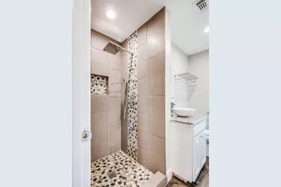 3908 Micki Lynn Avenue, Fort Worth, TX 76107 - Photo 29